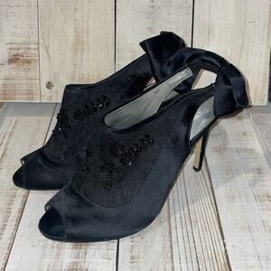 Anne Taylor Heel's With Bow In Back Black Satin with 4 in Heel Women's‎ Shoe 8M